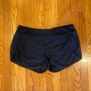 Athleta Run With it 4.5” Shorts